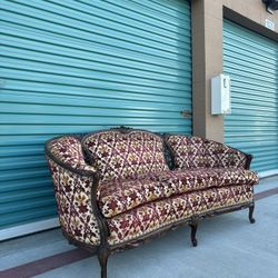 Antique Victorian Walnut Ornate Frame Sofa Settee •FREE DELIVERY•