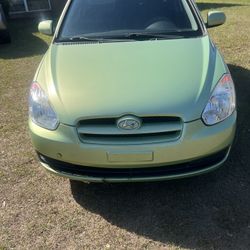 2010 Hyundai Accent