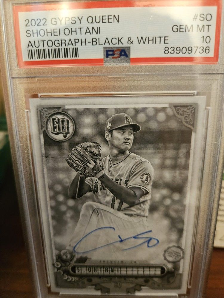 Shohei Ohtani 35/50 Auto 10