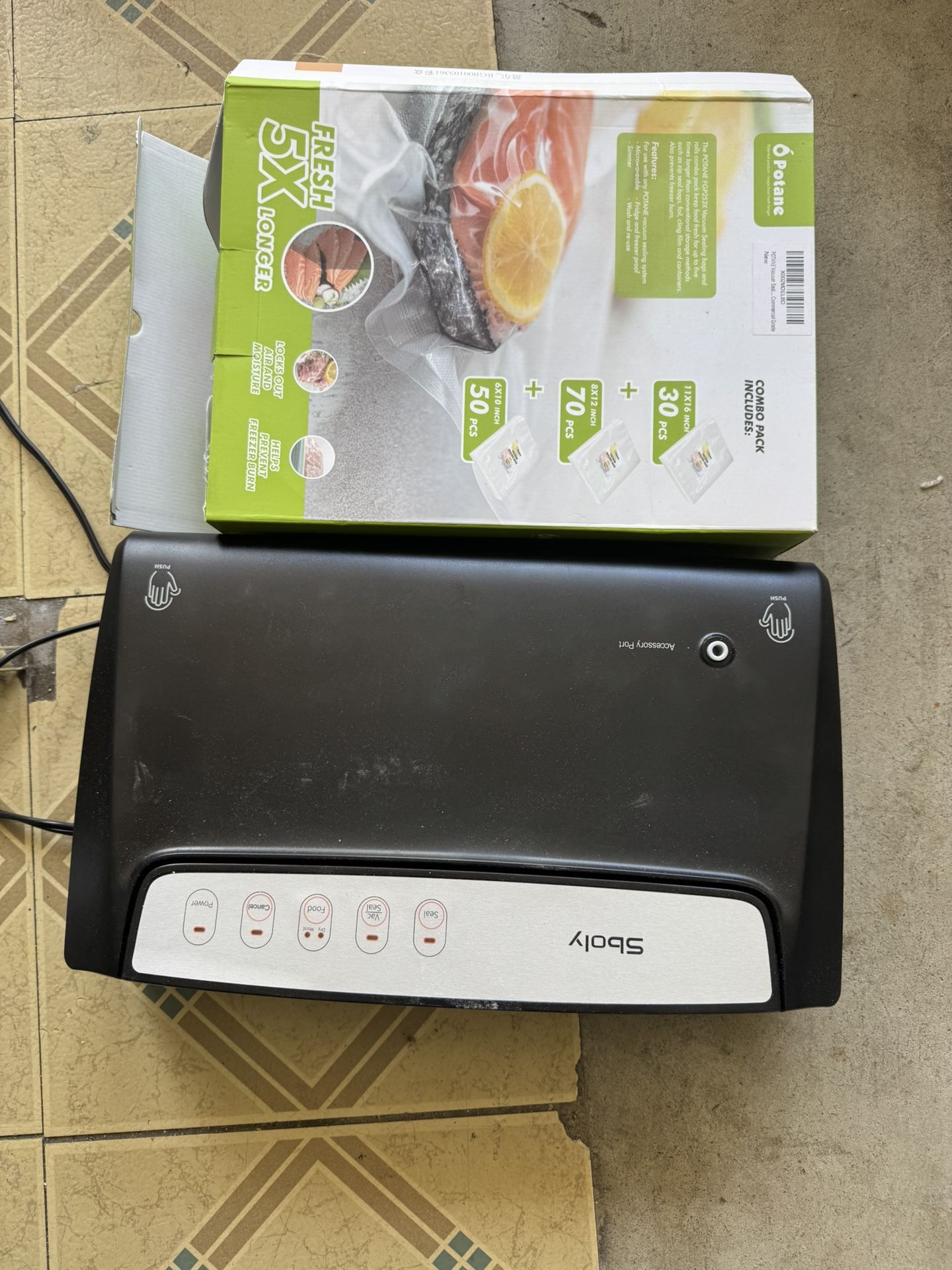 plastic-envelop machine