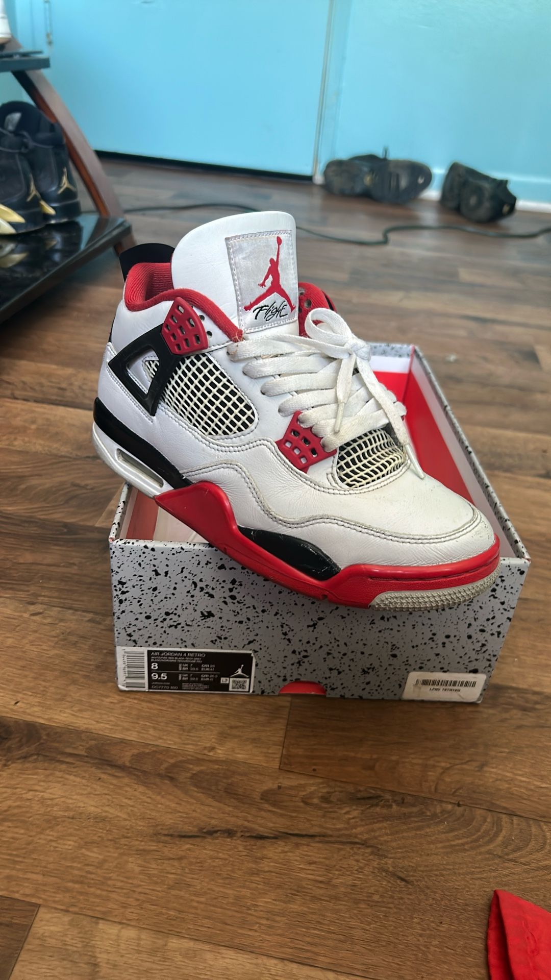 Jordan 4s Fire Reds