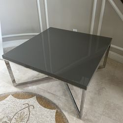 Coffee Table 36x36x18