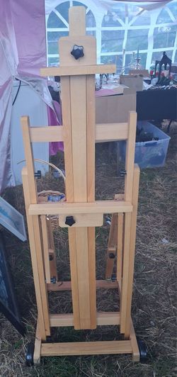 Easel