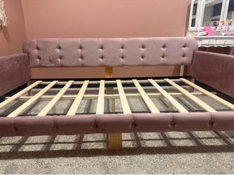 Twin bed brand new