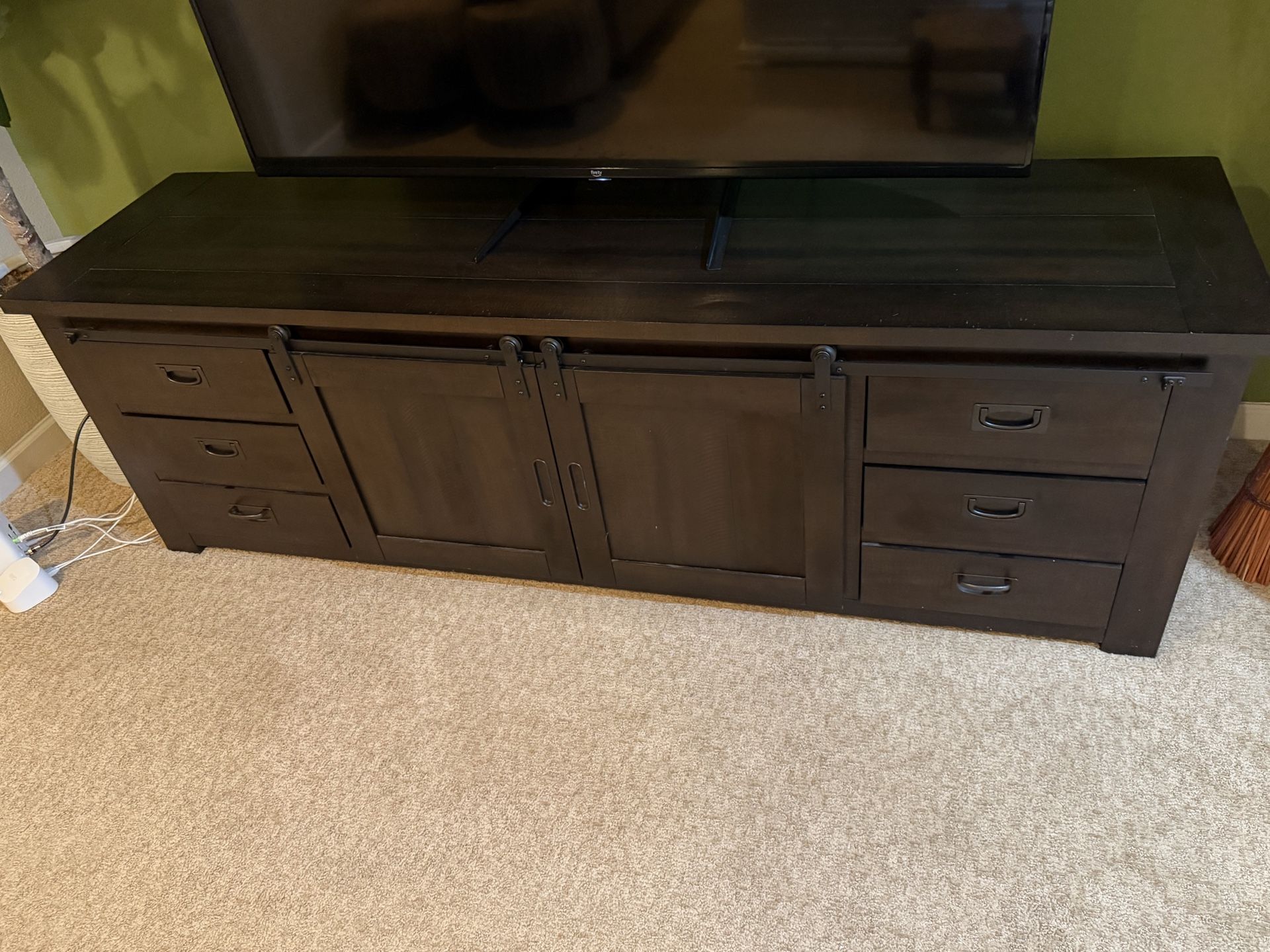 Media console
