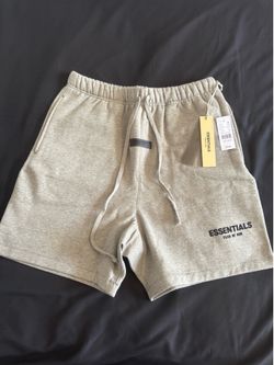 Light grey essential shorts men’s S