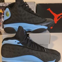 Jordan 13 Retro Black University Blue
Men's Size 8 