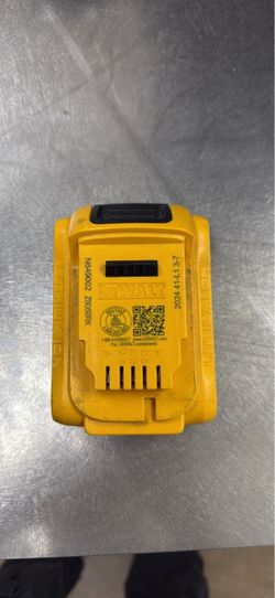Dewalt Battery