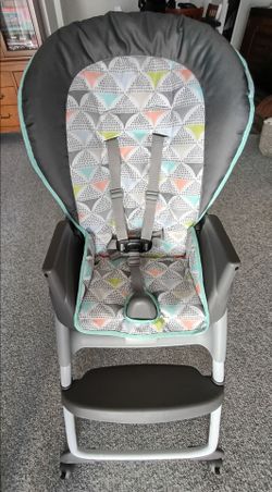 Graco Ingenuity High Chair - Like New