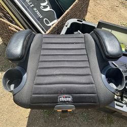 Chicco Black Booster Seat Flexible Cup Holders Quick Release 