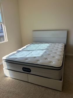 QUEEN SIZE BEAUTYREST MATTRESS AND BED FRAME - LIKE NEW
