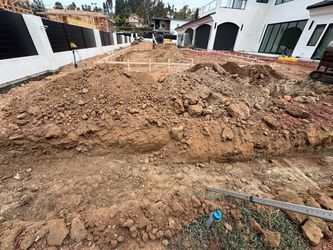 Free Dirt w/ delivery