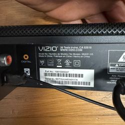 Vizio sound bar and subwoofer 