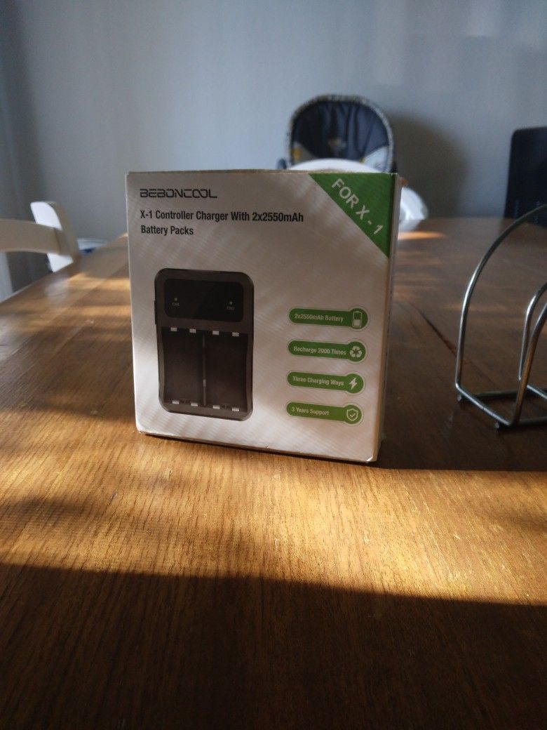 X-1 Controller Charger With 2×2550mAh Battery Packs