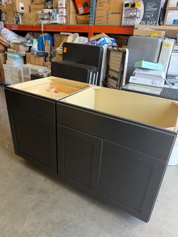 3-Base Kitchen Cabinets in Black (Sizes in description)