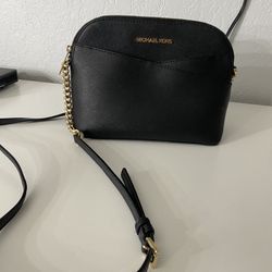 Black Michael Kors Crossbody Bag 