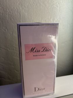 Women’s perfume