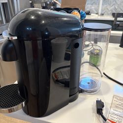 Nepressso Machine With Pods And Frother 