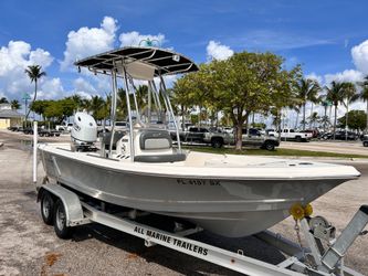 2021 Bulls Bay 2000  21ft center console with Suzuki 150 HP with warranty