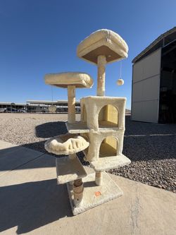 85$$ FREE DELIVERY Multi-Level Cat Tree with Condos and Perches