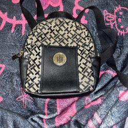 backpack 