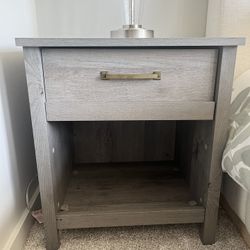 2 Bedside Tables In Grey