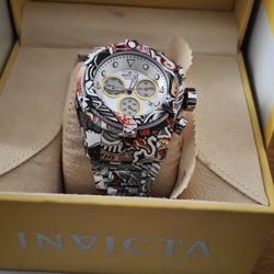 Invicta Men  Bolt Zeus Hydroplated Graffiti Chronograph Silver Dial