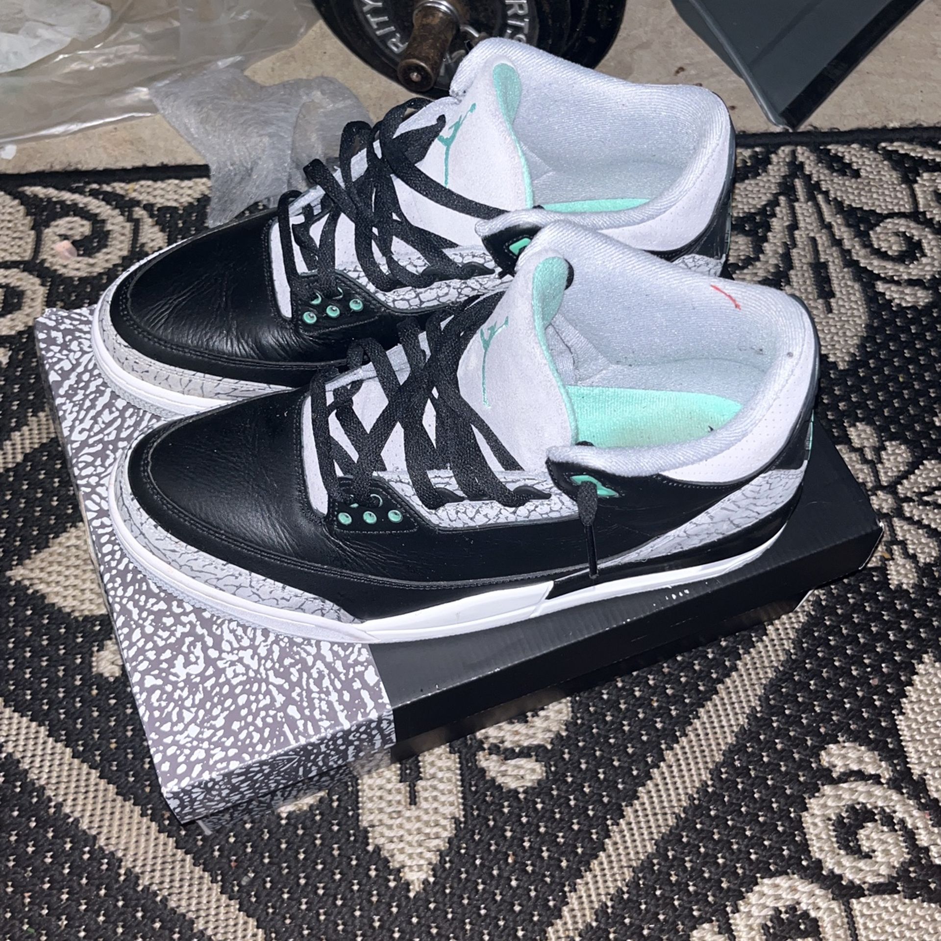Green Glow 3s