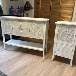 Antiqued Carvers Transitional Wood Console Table & Side Table