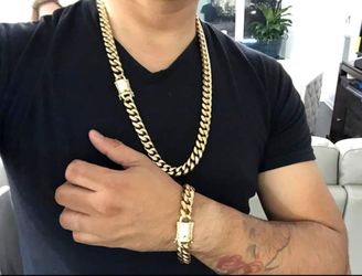 Diamond Lock Cuban Link Set 14K Gold Plated Doesn't Loses Color