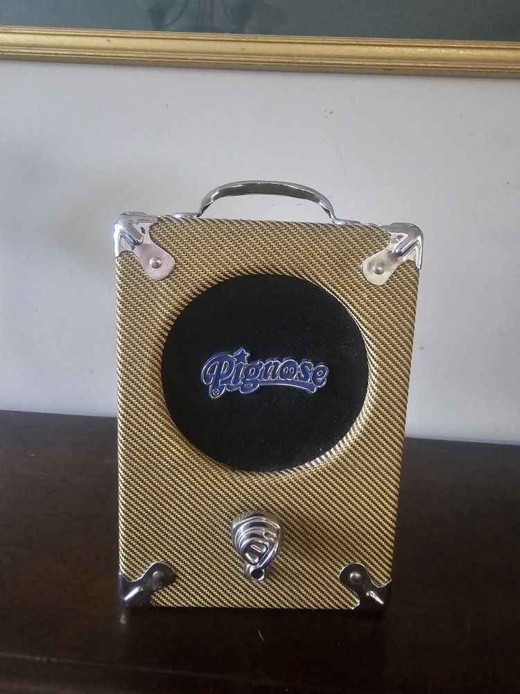 Pig nose battery powered amp