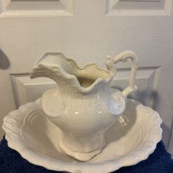 vintage ceramic pitcher and wash basin set