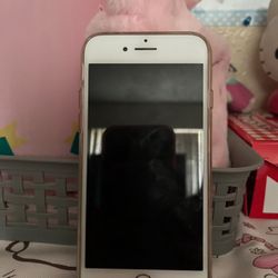 IPhone 7 (ACTIVATION LOCK) Dm For Offers!
