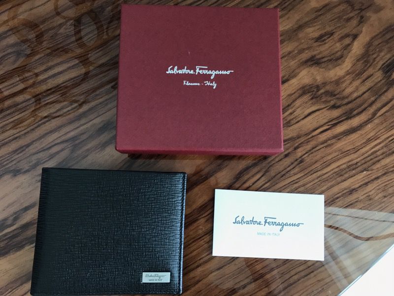 Salvatore Ferragamo Men's Keys Wallet