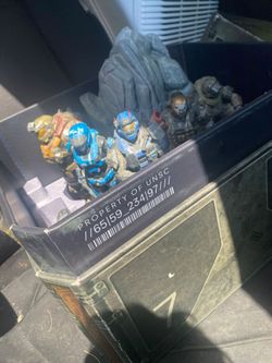 HALO FIGURINES