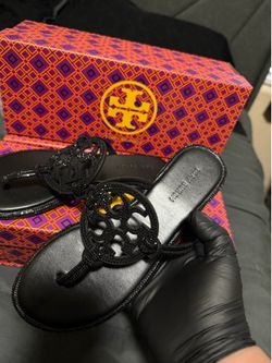 Tori SANDLES