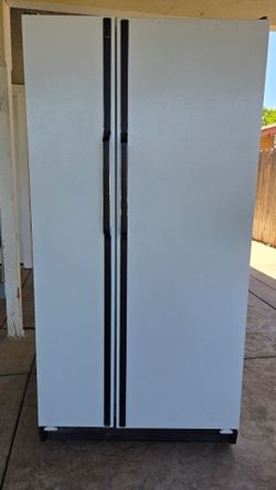 Kenmore white refrigerator