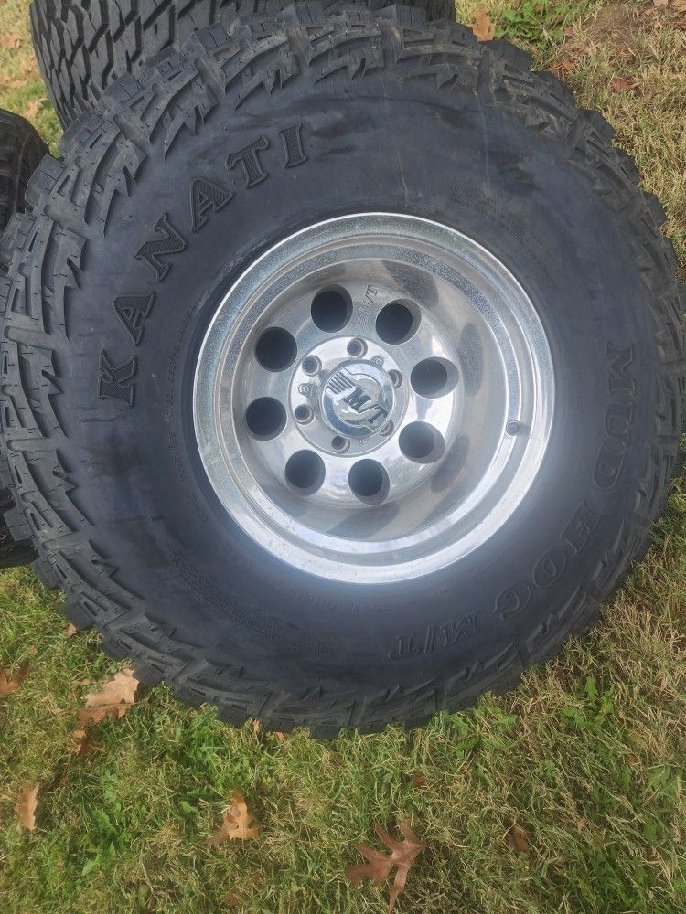 Chevy 6 Lug Mickey Thompson Wheels W 35 Mud Tires for Sale in Turlock