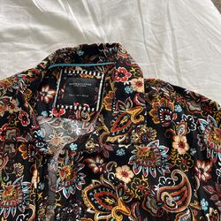 Denim & Flower Short Sleeve - Size Large