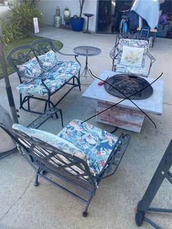 Patio set