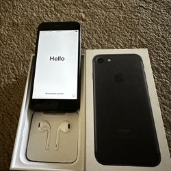 Apple iPhone 7 32GB AT&T No SIM Card