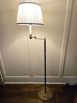 Contardi Italian Luxury Brass Floor Lamp (Vintage/Hollywood Regency Style)