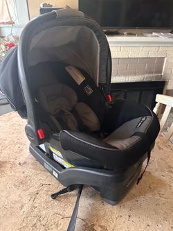 Graco baby car seat