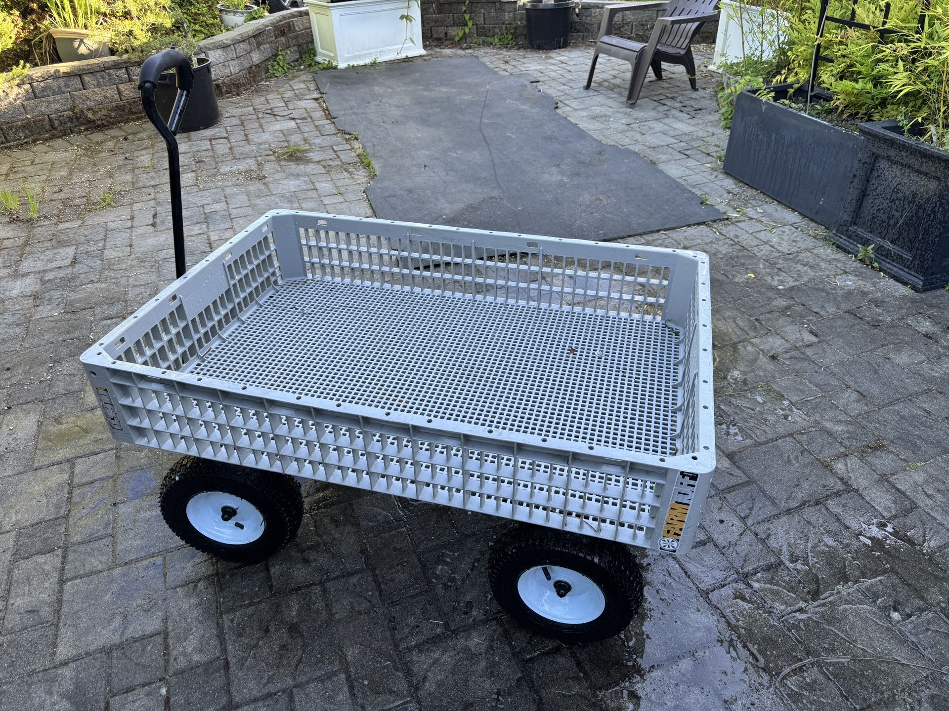 Utility Wagon 30 x 46 x 7.5 Inch Tray