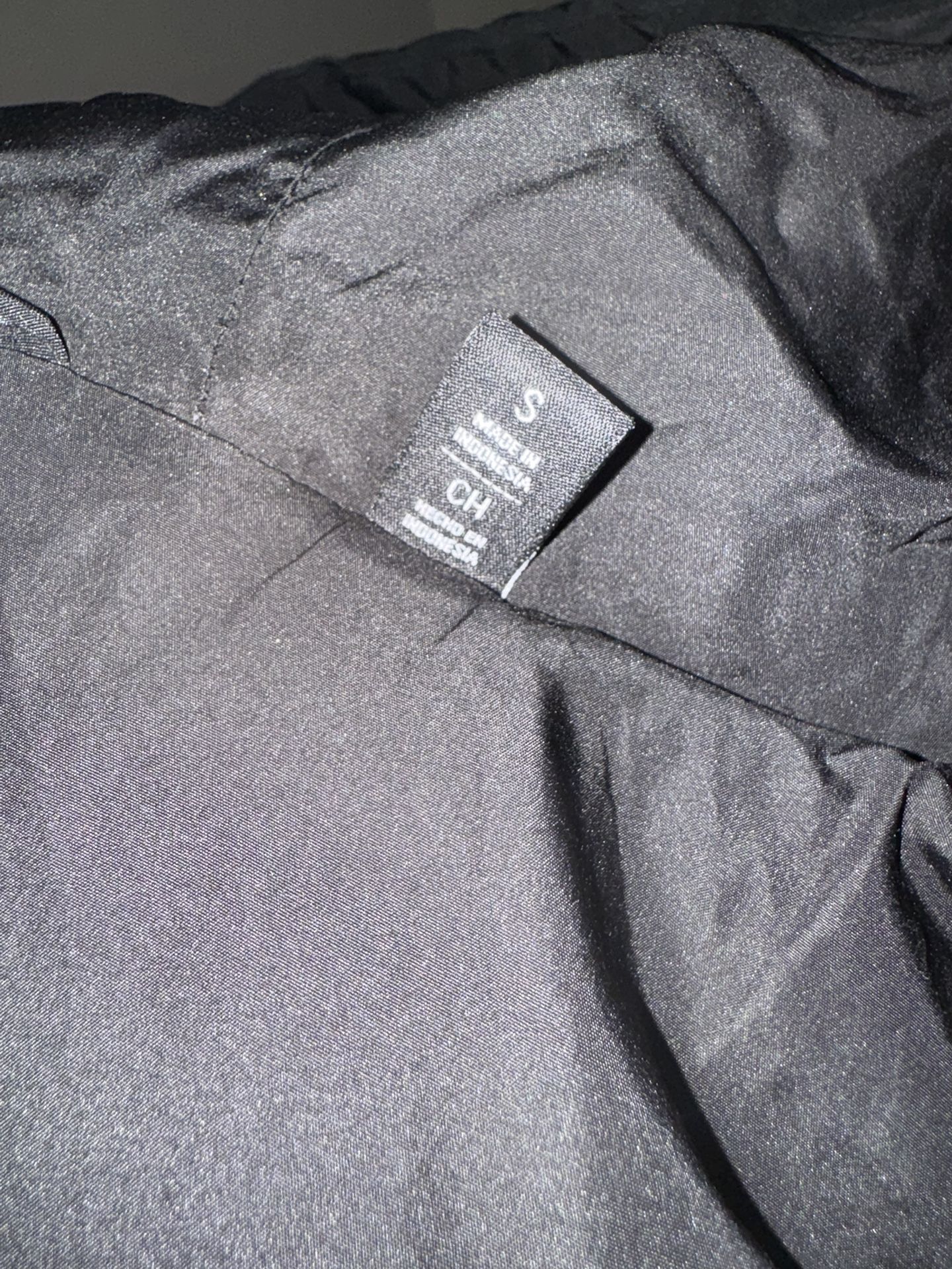 DKNY Puffed Black Jacket 