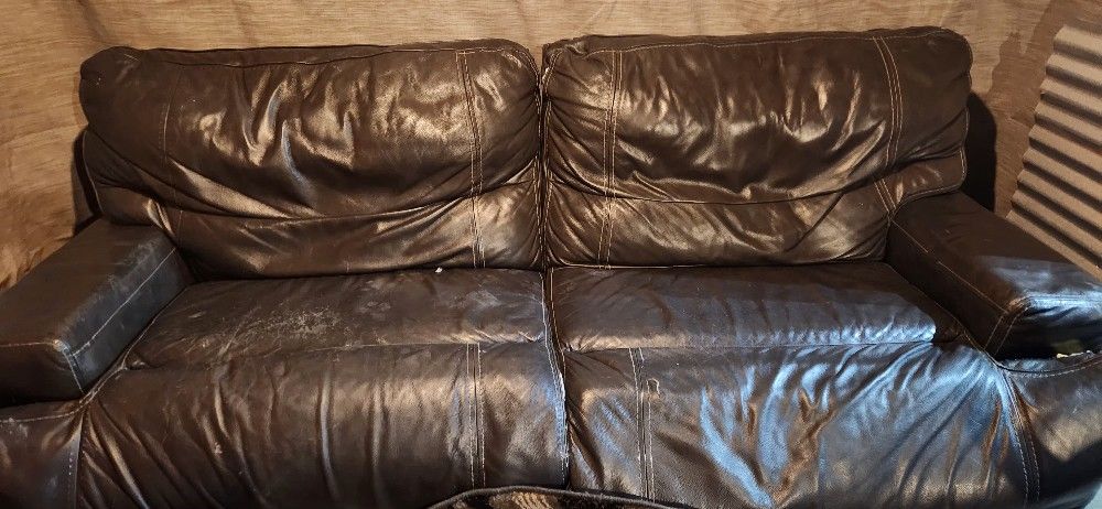 Reclining Sofa, Loveseat, 2,end Tables 