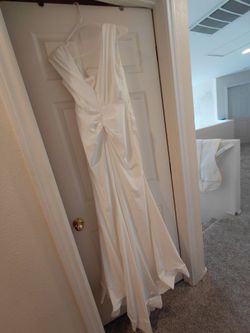 Ivory Wedding Dress
