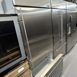 🔥 Monogram 36” Built-In French Door Refrigerator – Timeless Luxury & Performance! 🔥