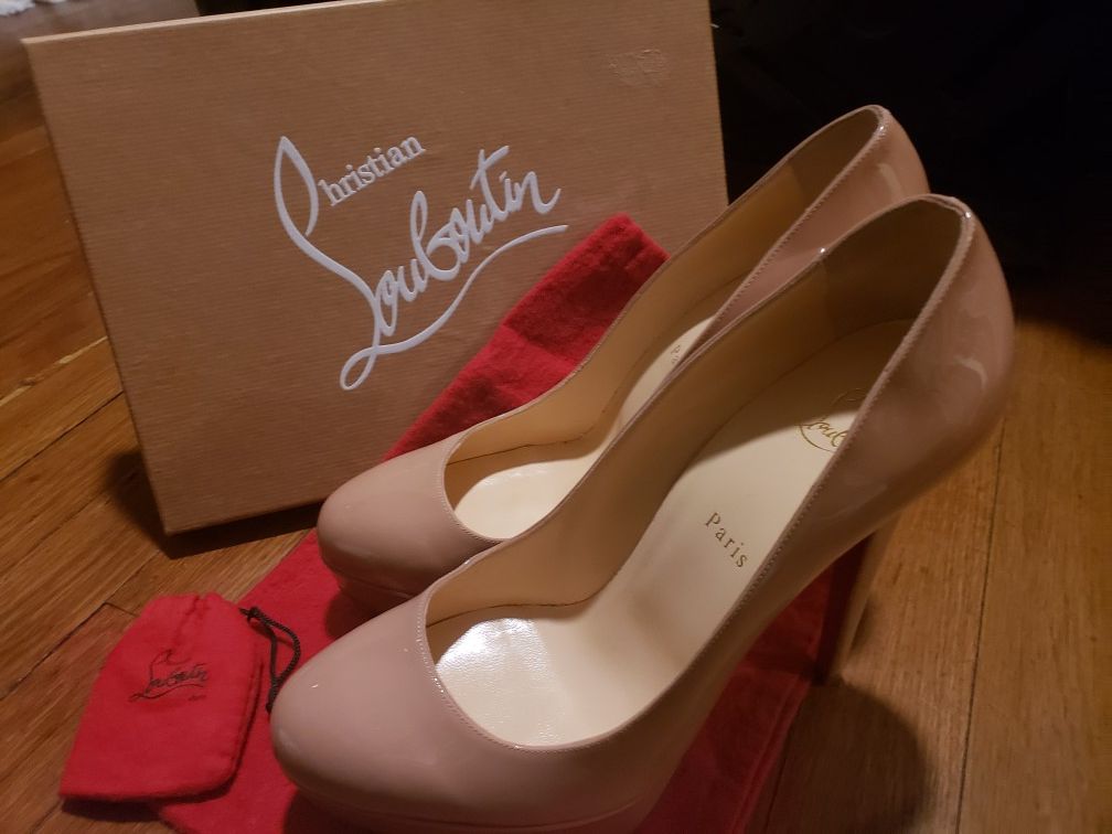 Christian Louboutin Bianca Size 41