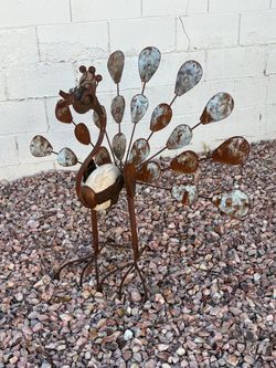 Metal Peacock Garden Sculpture with Planter
